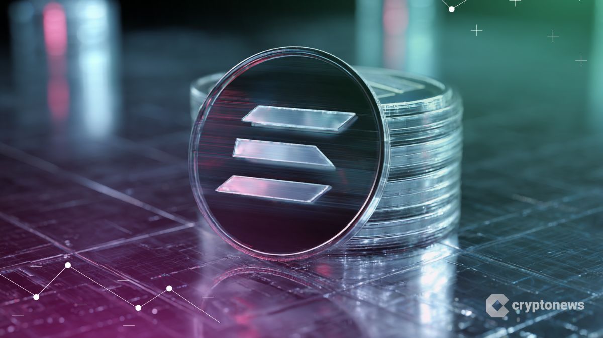 Solana Holds Near $100 as ETF Inflows Extend Nine-Day Streak