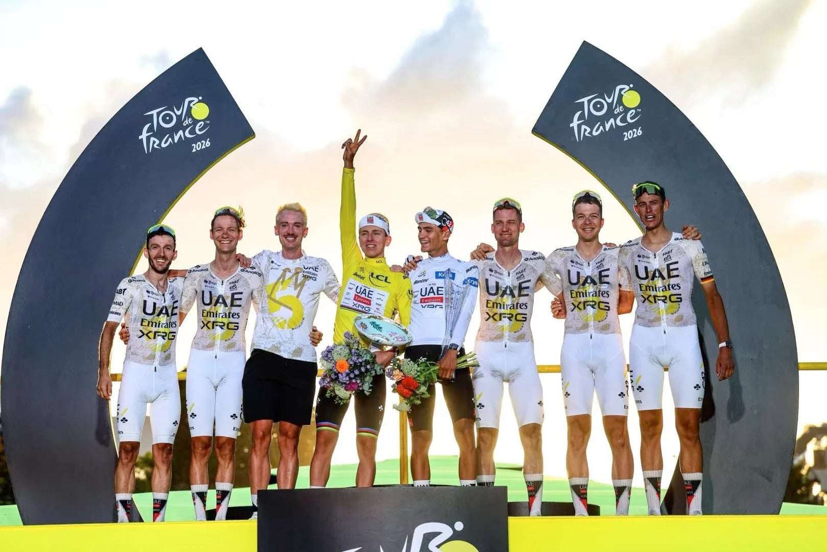 Pogačar Wins Fifth Tour de France; KuCoin CEO Congratulates Champion