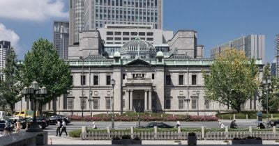 US Seeks Concessions in Yen Rescue Deal, Crypto Markets Brace for Macro Shift