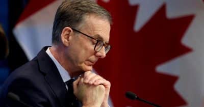 Bank of Canada Holds Key Rate Steady at 2.25% Amid Economic Weakness