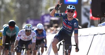 Merlier Wins Stage 12 of Tour de France as Pogacar Keeps Yellow Jersey