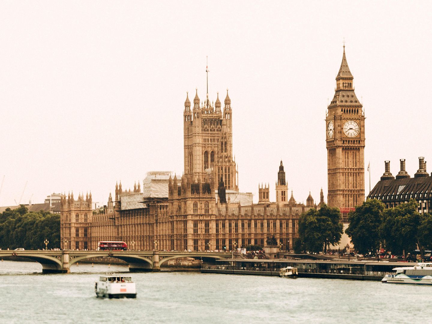 Bybit CEO Ben Zhou Meets UK Regulators and House of Lords in Bid to Join Britain's Crypto Push