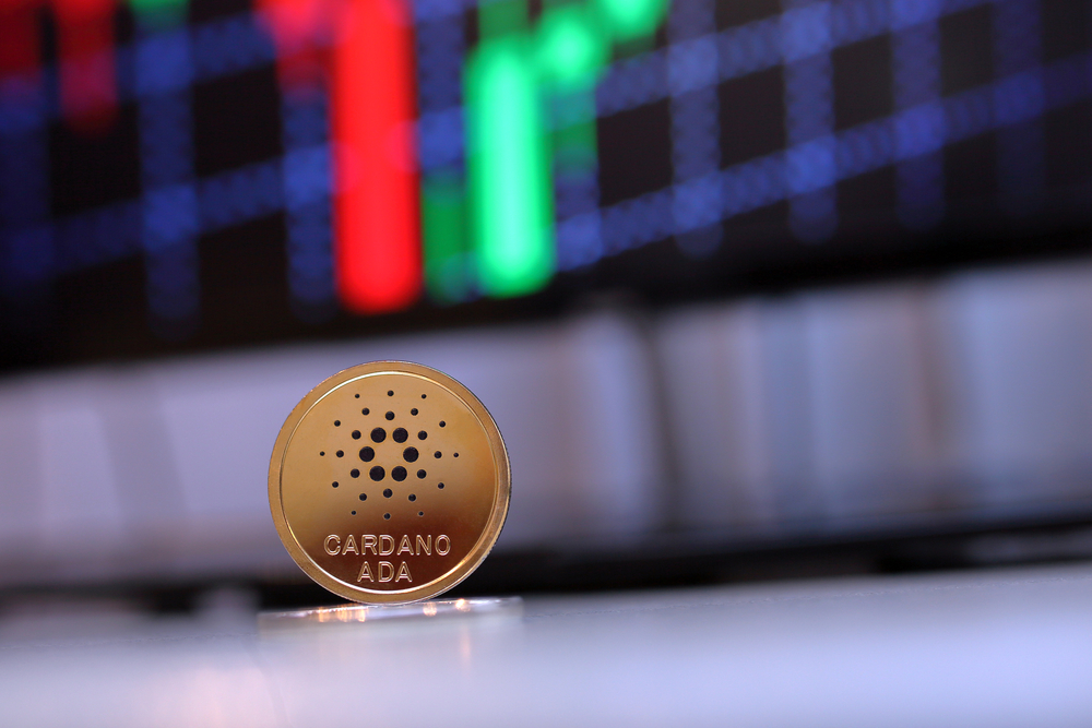 Cardano ADA Drops 3% as Bearish Flag Breakdown Threatens $0.157 Support