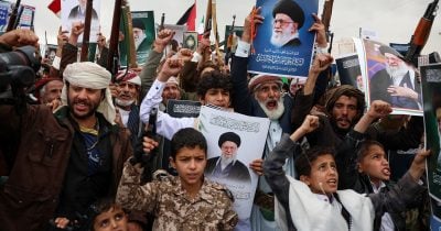 Houthi Missile Strikes on al-Makha and Marib Escalate Yemen Conflict