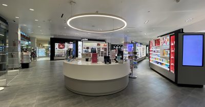 US Retail Sales Growth Slows to 5% in July, Cooling From Spring Peak