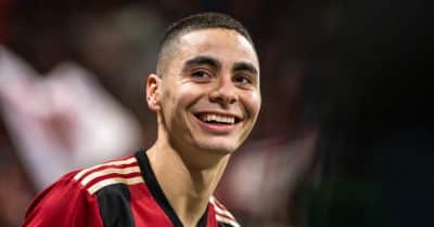 Miguel Almiron Becomes First World Cup Player Sent Off for Covering Mouth