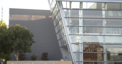 Oracle Faces Multibillion-Dollar Cost Surprises at AI Data Centers, Stock Plunges 19%