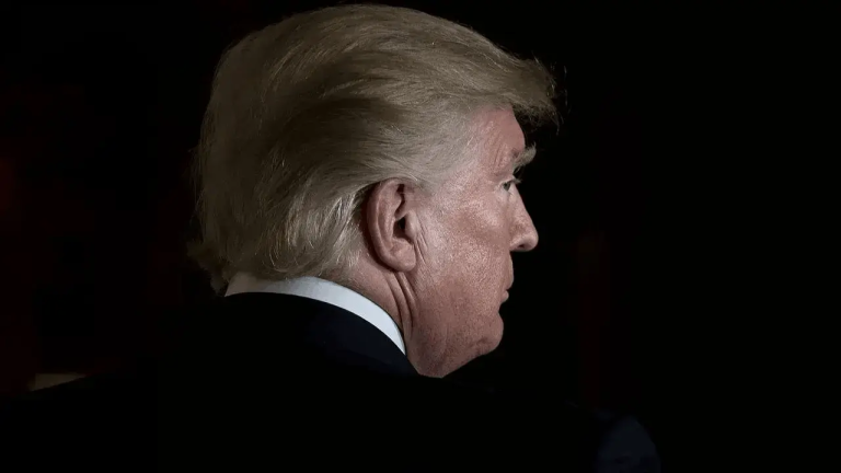 Iran Rejects Trump Deal as Strait of Hormuz Tensions Rattle Markets