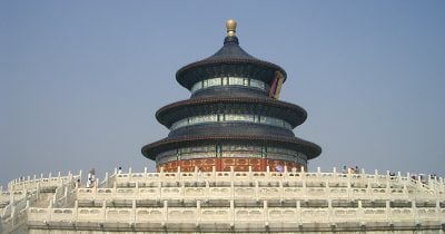 China's Record Consumer Defaults Undercut Spending Stimulus