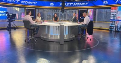 Investors Stay Bullish as Rate Hike Threat Looms, but AI Spending Worries Creep In