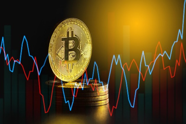 Bitcoin Drops to $66K, Analysts Warn of Further Declines to $50K or Lower