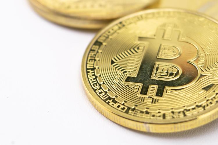 Bitcoin Short Squeeze Cycle Nears End as $4B in Longs Face $77K Danger Zone