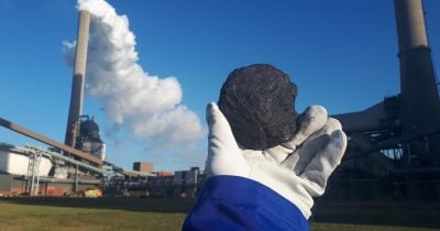 AI Power Crunch Fuels Bidding War for U.S. Coal Plants