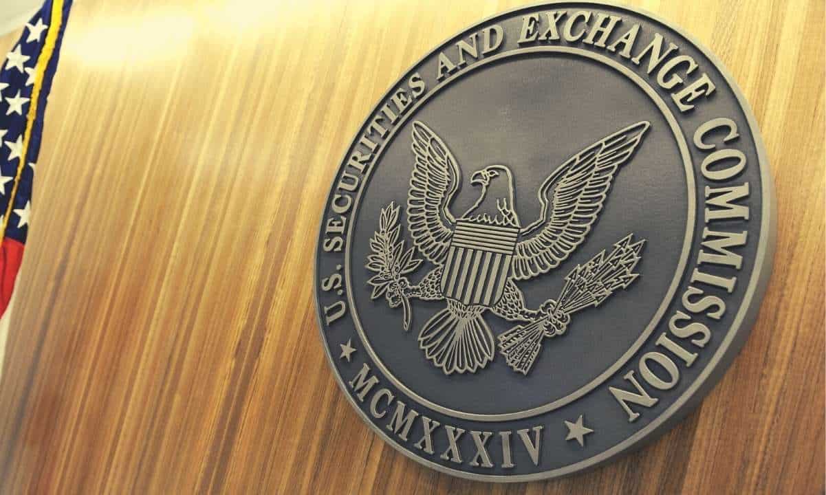 SEC Delays Tokenized Stock Trading Exemption Amid Industry Pushback