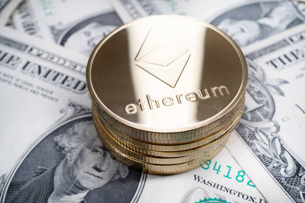 Ethereum's Holder Count Surpasses Bitcoin by 320% as Adoption Grows