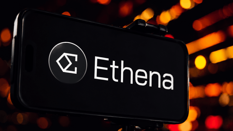 Coinbase Ventures Buys ENA Tokens as Ethena's USDe Stablecoin Crosses $1 Billion