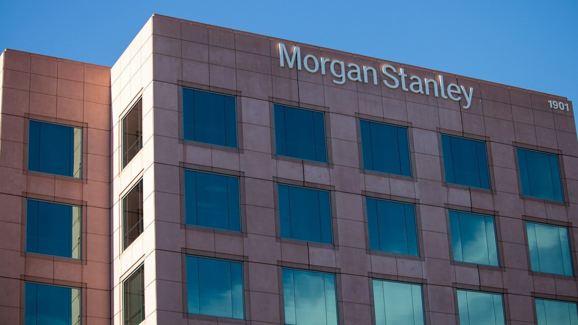 Morgan Stanley Adds Ether, Solana ETPs as Bitcoin Fund Tops $381M