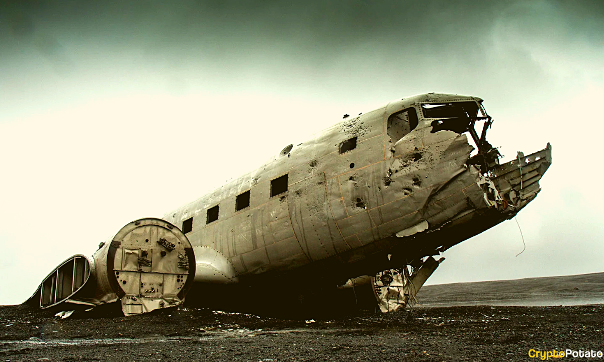 EDGE Token Crashes 51% in a Day, On-Chain Sleuth Alleges Insider Manipulation