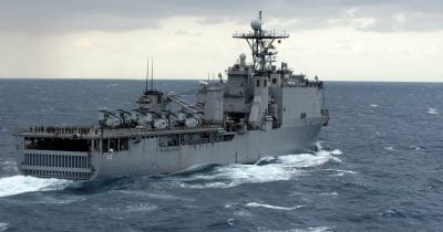 US-Iran Strikes Target Bridges, Vessels as Hormuz Traffic Chance Drops to 11.5%