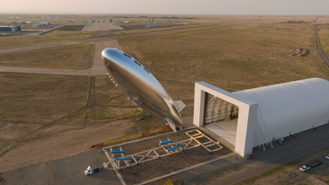 Sceye Airship Flies New Mexico to Japan and Back, Testing a Cell Tower at 60,000 Feet