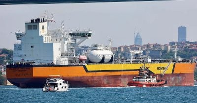 Italian Navy Boards Russian Tanker in International Waters