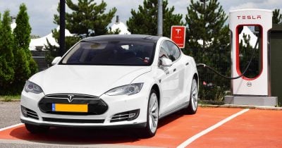 Tesla Earnings Calls Now Lead With AI and Robotics, Cars Take Back Seat