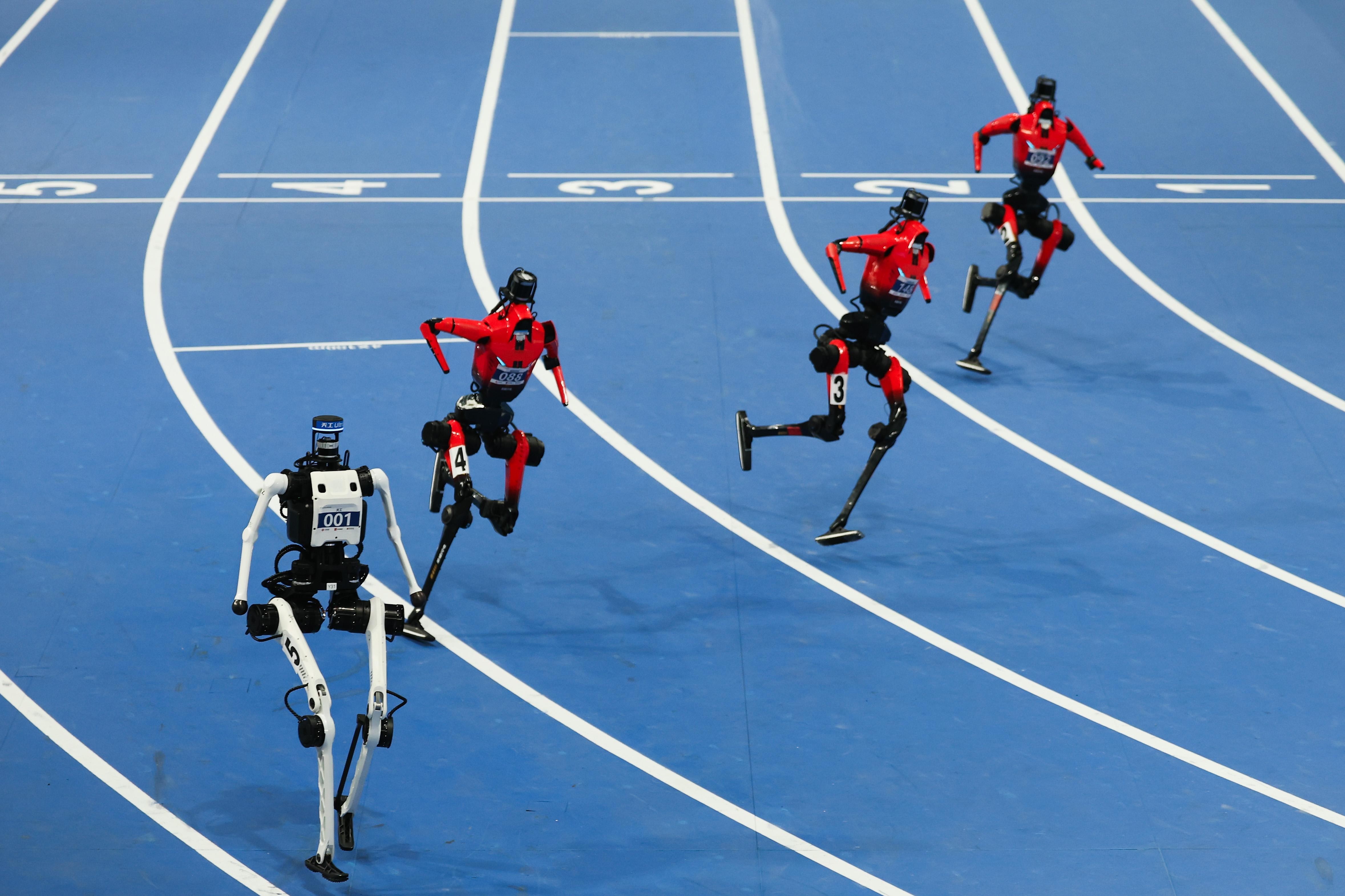Robot's 9.39-Second 100m Beats Bolt's Mark — a Reality Check for Crypto