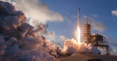 SpaceX Bars Hong Kong and China Investors From $75 Billion IPO Over Arms Export Rules