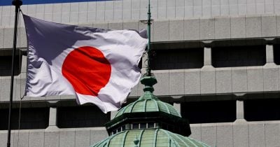 Bank of Japan Weighs Pause in Bond-Buying Taper as Yields Slide