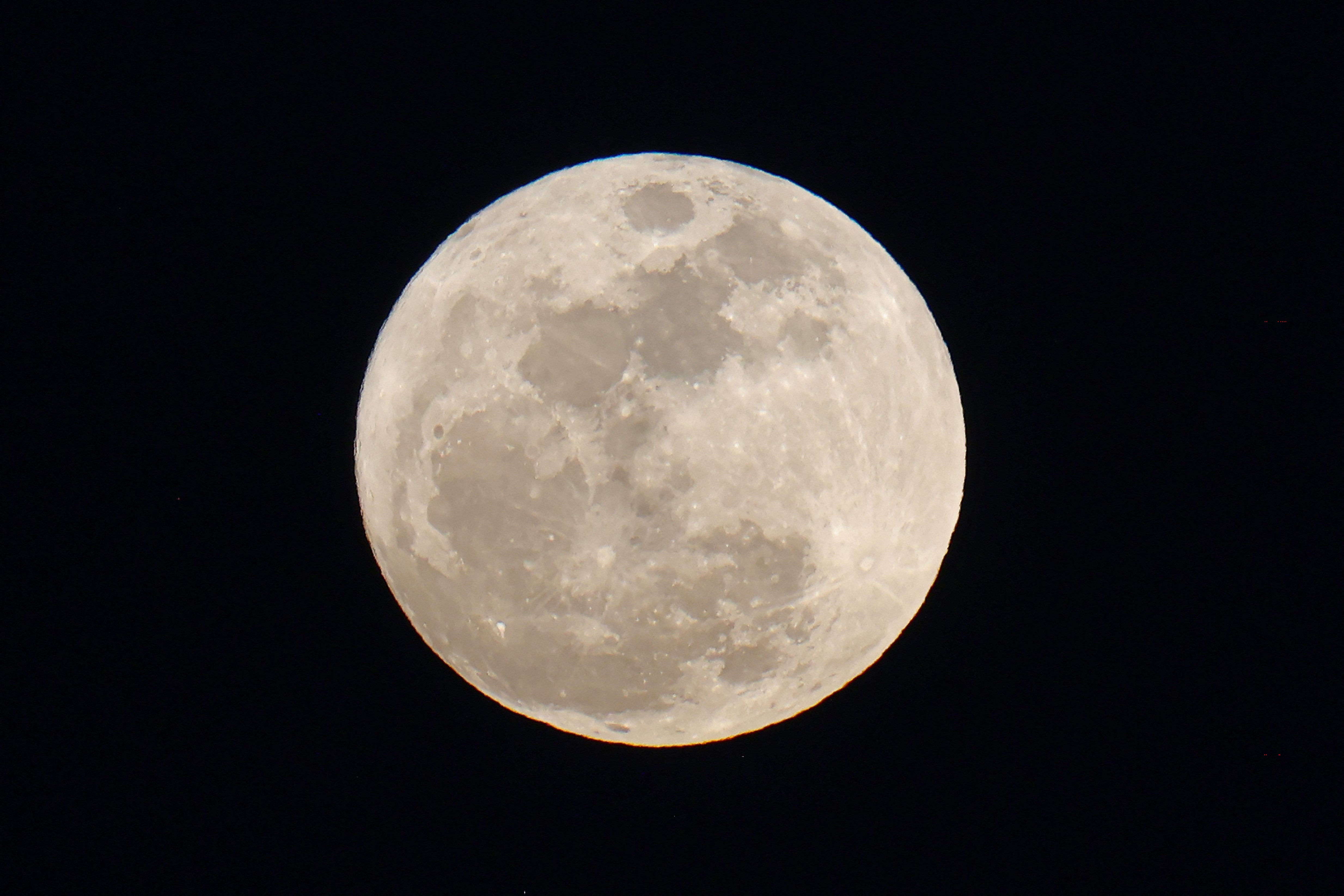Crypto's Extreme Fear Meets a Rare Blue Moon — Is There a Tradable Edge?