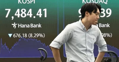 Foreign Investors Dump $62 Billion in South Korean Stocks; KOSPI Drops 8%