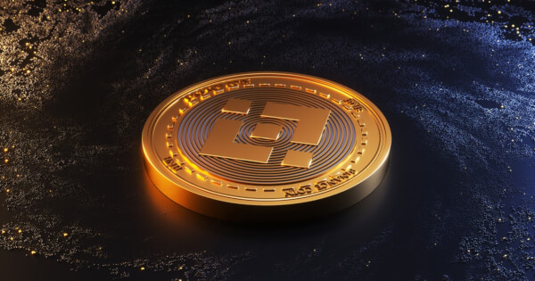 BNB Trades at $617 as Analysts Set 30-Day Target of $700