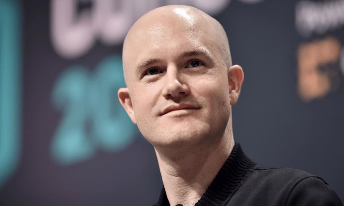 Coinbase CEO Rejects AI Self-Regulatory Body as Exchange Reveals 95% of Code Now AI-Written