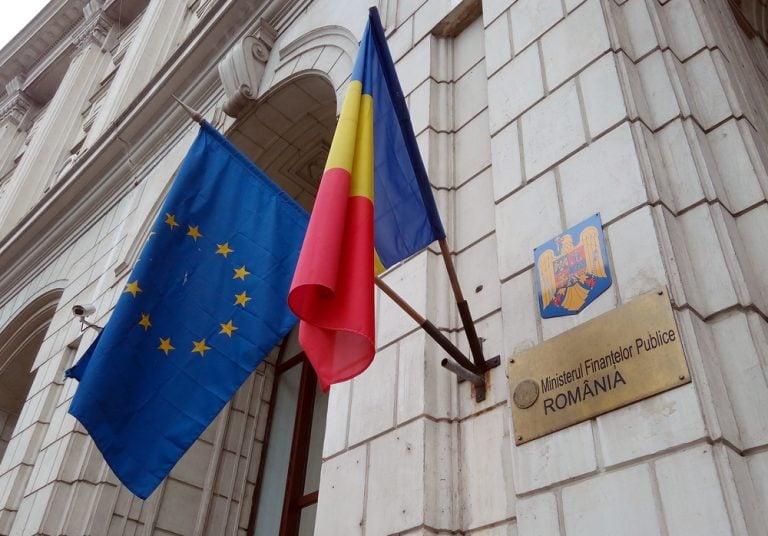 Romania Blocks 300 Illegal Gambling Sites, Bans Polymarket, and Launches €5 M Addiction Program