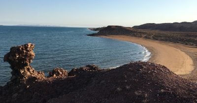 U.S. Strike on Larak Island Complicates Iran's Peace Offer