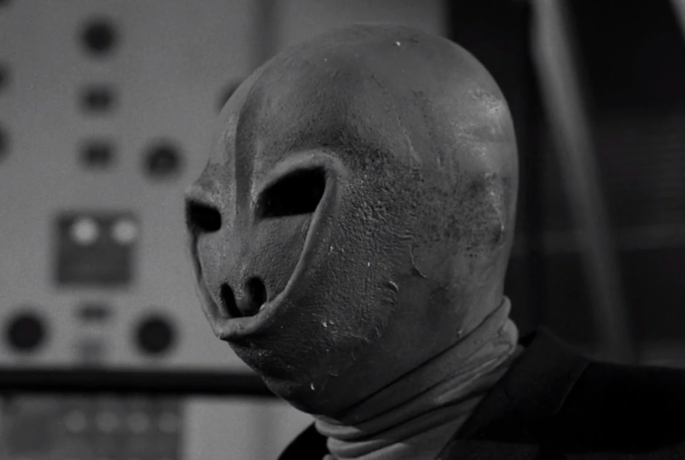 Tubi Makes All 156 Twilight Zone Episodes Free to Stream