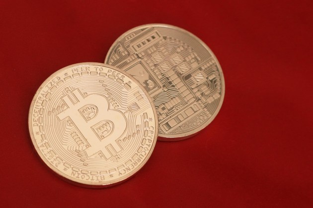 Bitcoin's Coinbase Premium Flips Negative, Analyst Warns of 'Dangerous Divergence'