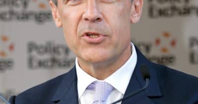 Carney Reports on Canada-US Trade Talks at G7, Highlights Need for Strategic Diplomacy on USMCA