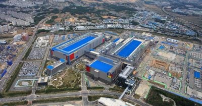 South Korea's Semiconductor Boom Boosts Economy as Equipment Investment Jumps 75.9%