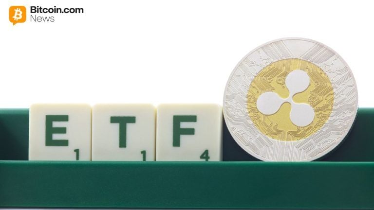 Bitcoin Funds Bleed for 10th Day as XRP, Solana ETFs Draw Fresh Capital