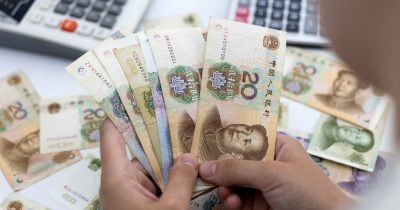 Hong Kong to Launch China Bond Futures in Push for Yuan Internationalization