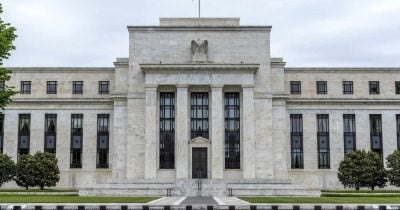 Treasuries Slide as Traders Brace for Inflation Data Ahead of Fed Meeting