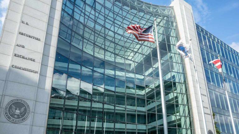 SEC and CFTC Target Goliath Ventures Over Alleged Crypto Ponzi Scheme