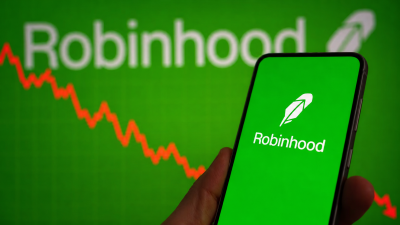 Robinhood Crypto Revenue Slides 38% to $100M, Shares Dip Despite Record Quarter