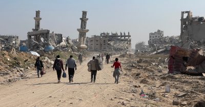 Israel Intensifies Gaza Strikes as Hamas Signals Willingness to Disarm Under US Plan