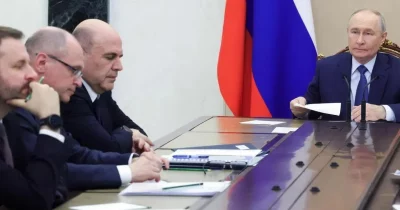 Russia's Economy Shrinks in Q1 2026, First Contraction in Three Years