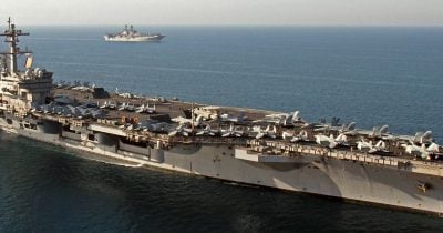US Enforces Naval Blockade on Iran, F/A-18 Launch from Carrier Highlights Tensions