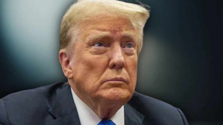CLARITY Act Faces New Senate Hurdle as Democrats Cite Trump Crypto Profits