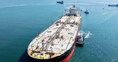 US and Iran Agree to Halt War, Reopen Strait of Hormuz; Oil Prices Drop