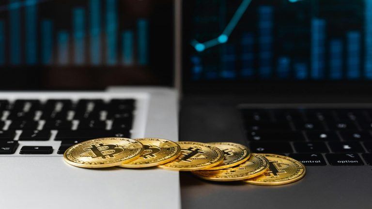 Bitcoin MVRV Ratio Hits 1.1, a 27-Month Low Signaling 'Cheap Zone'